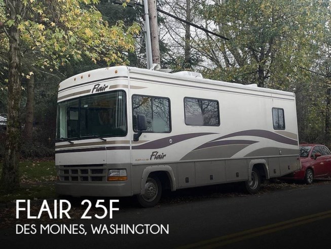 Used 2000 Fleetwood Flair 25F available in Des Moines, Washington