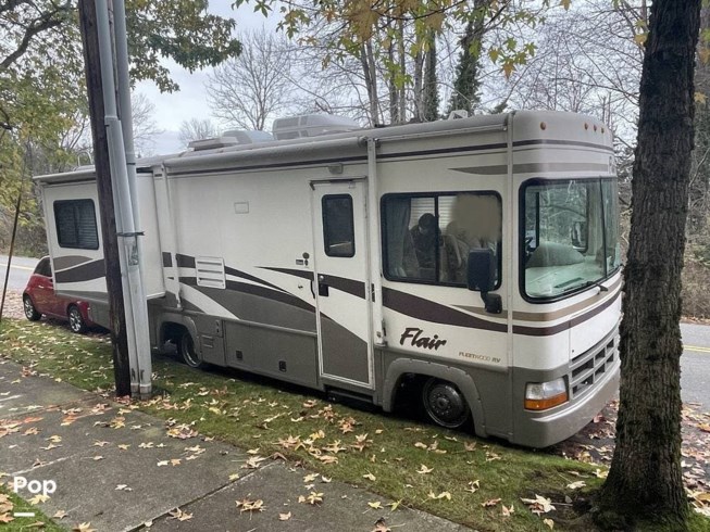 2000 Fleetwood Flair 25F - Used Class A For Sale by Pop RVs in Des Moines, Washington