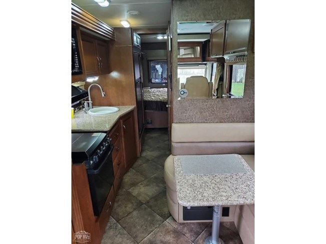 2014 Thor Motor Coach A.C.E. 27.1 - Used Class A For Sale by Pop RVs in Acme, Pennsylvania features Generator, Awning, Slideout, Air Conditioning, Leveling Jacks