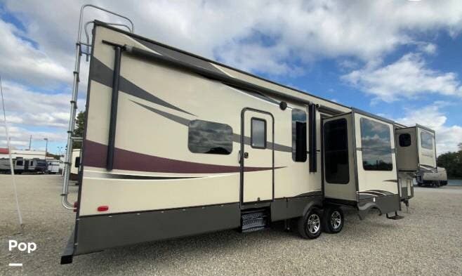 2015 Sanibel 3901 by Prime Time from Pop RVs in Marion, Ohio