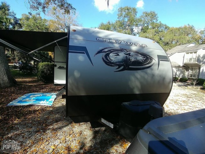 2021 Forest River Grey Wolf 22RR Black Label - Used Toy Hauler For Sale by Pop RVs in Jacksonville, Florida features Slideout, Awning, Leveling Jacks, Air Conditioning
