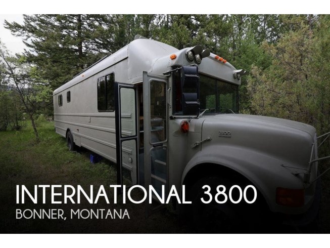 Used 2000 International 3800 available in Bonner, Montana