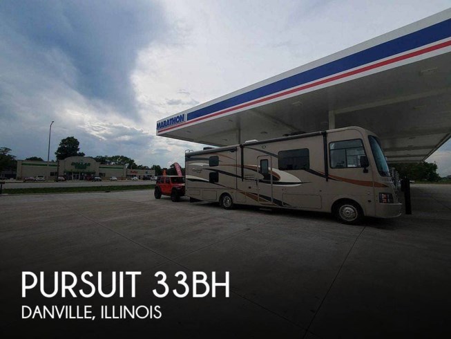 Used 2016 Coachmen Pursuit 33BH available in Danville, Illinois