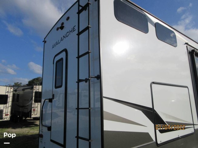 2020 Avalanche 396BH by Keystone from Pop RVs in Lakeland, Florida