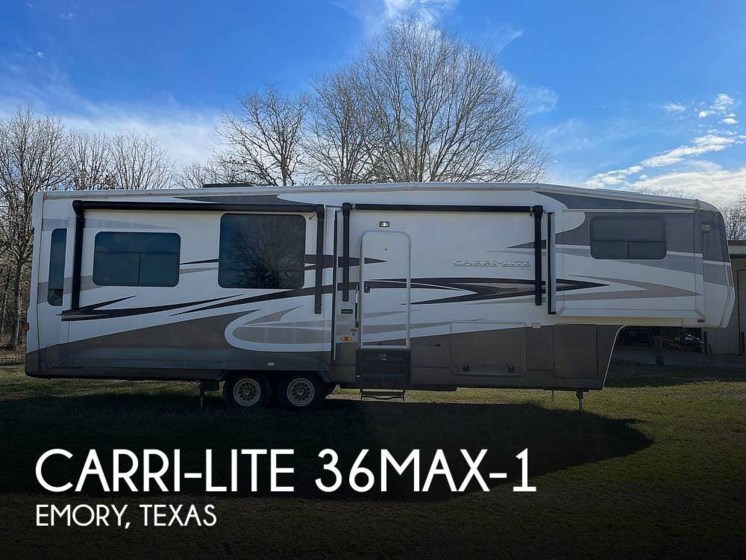 Used 2011 Carriage Carri-Lite 36MAX-1 available in Emory, Texas