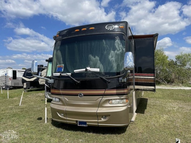 2009 Camelot 42KFQ by Monaco RV from Pop RVs in Sarasota, Florida