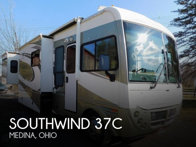 Used 2006 Fleetwood Southwind 37C available in Sarasota, Florida
