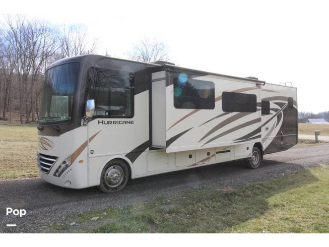 2019 Hurricane 35M by Thor Motor Coach from Pop RVs in Frankfort, Ohio