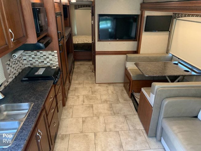 2016 Fleetwood Flair 31B - Used Class A For Sale by Pop RVs in Sarasota, Florida
