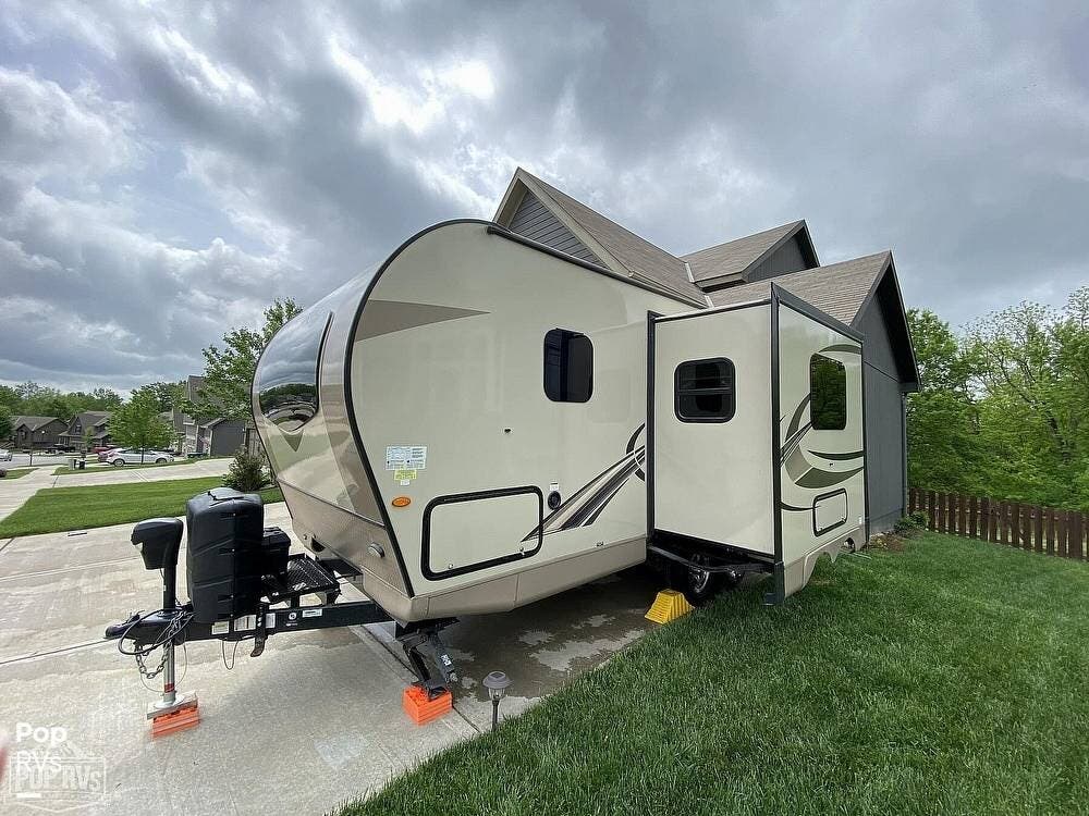 2018 Forest River Rockwood 2104S RV for Sale in Kearney, MO 64060