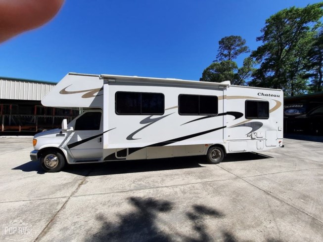 2007 Thor Motor Coach Chateau 31P - Used Class C For Sale by Pop RVs in Denham Springs, Louisiana features Generator, Awning, Slideout, Air Conditioning