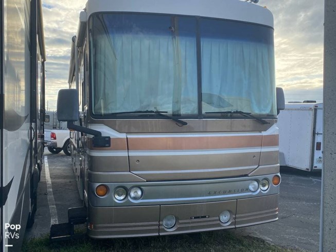 2003 Excursion 38U by Fleetwood from Pop RVs in Sarasota, Florida
