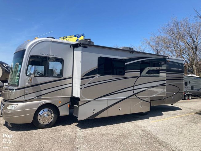 2015 Southwind 34A by Fleetwood from Pop RVs in Sarasota, Florida