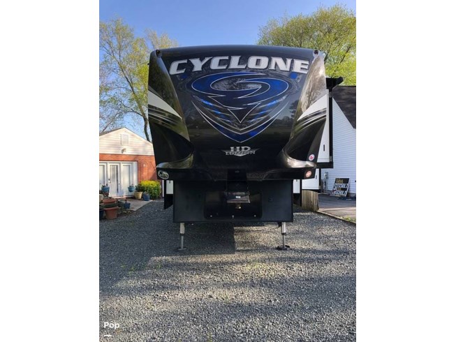 2017 Heartland Cyclone CY 3611 - Used Toy Hauler For Sale by Pop RVs in Sarasota, Florida