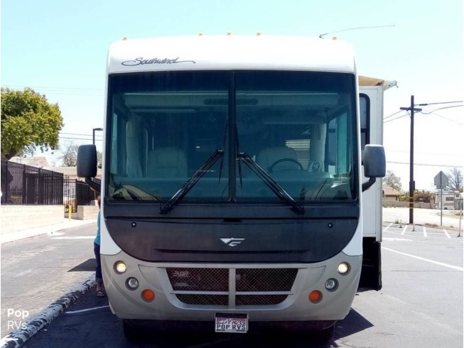2005 Southwind 32VS by Fleetwood from Pop RVs in Camarillo, California