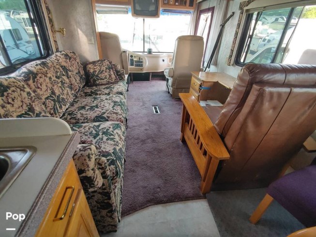 1998 Newmar Dutch Star 3865 - Used Diesel Pusher For Sale by Pop RVs in Fort Mill, South Carolina