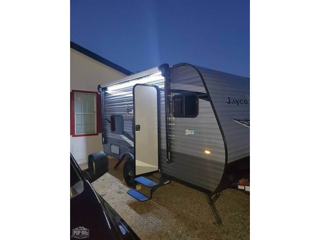 2021 Jayco Jay Flight SLX 174BH Baja - Used Travel Trailer For Sale by Pop RVs in San Diego, California features Leveling Jacks, Awning, Air Conditioning