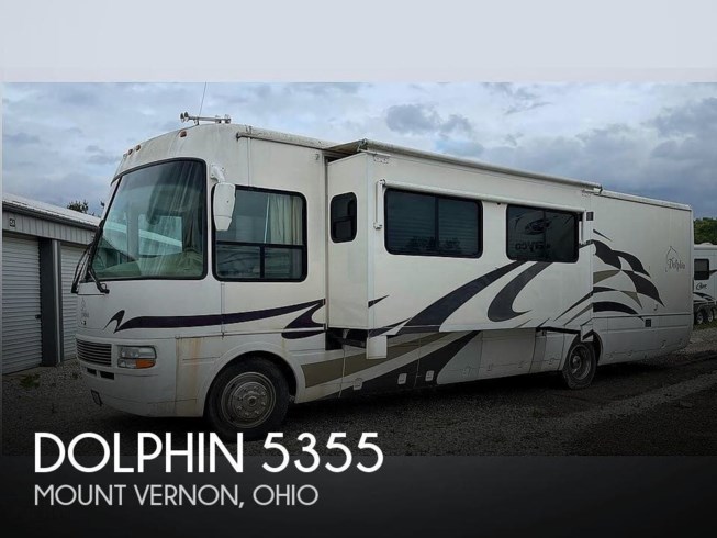 Used 2005 National RV Dolphin 5355 available in Sarasota, Florida