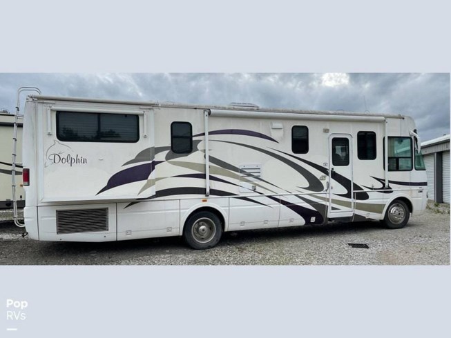 2005 National RV Dolphin 5355 - Used Class A For Sale by Pop RVs in Sarasota, Florida