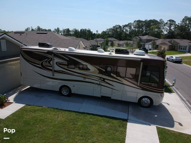 2009 Holiday Rambler Admiral 35SFD - Used Class A For Sale by Pop RVs in Green Cove Springs, Florida