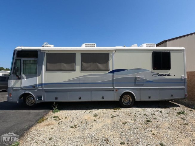 1998 Southwind 32V by Fleetwood from Pop RVs in Sarasota, Florida
