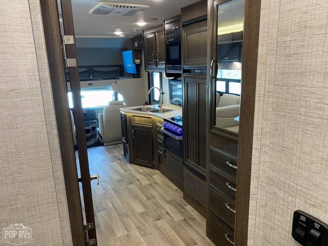 2021 Jayco Redhawk 26XD - Used Class C For Sale by Pop RVs in Maurepas, Louisiana features Slideout, Generator, Air Conditioning, Awning