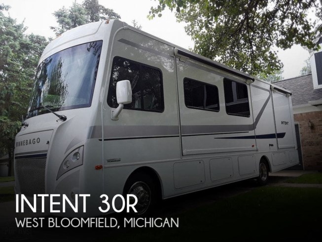 Used 2018 Winnebago Intent 30R available in West Bloomfield, Michigan