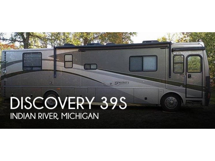 Used 2006 Fleetwood Discovery 39S available in Indian River, Michigan