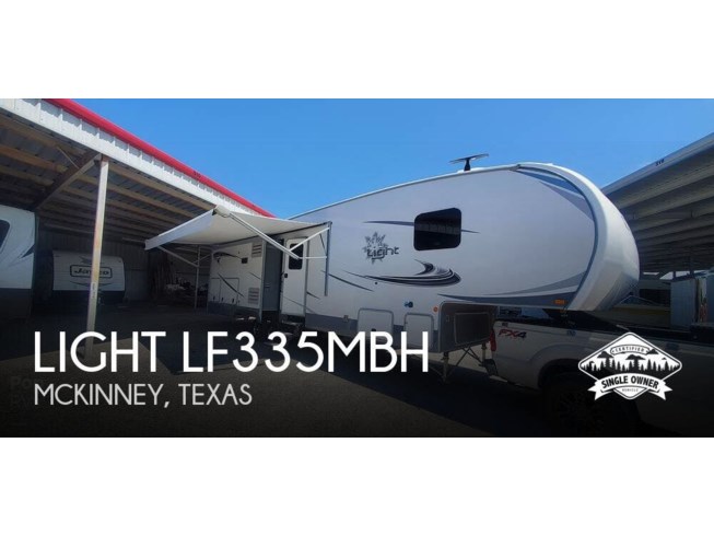 Used 2019 Highland Ridge Light LF335MBH available in Sarasota, Florida
