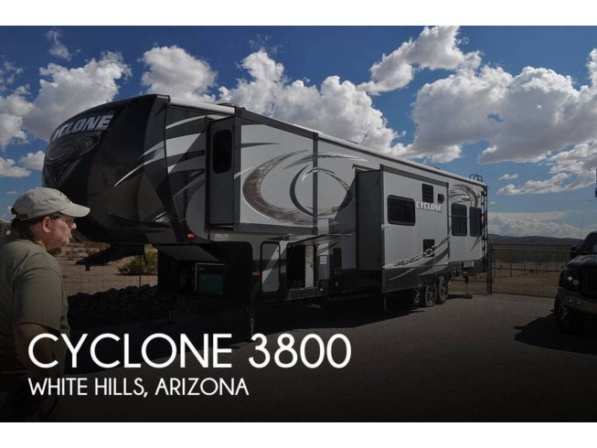 Used 2015 Heartland Cyclone 3800 available in White Hills, Arizona