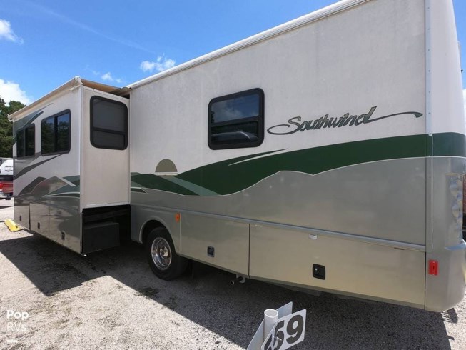 2003 Southwind 32VS by Fleetwood from Pop RVs in Sarasota, Florida
