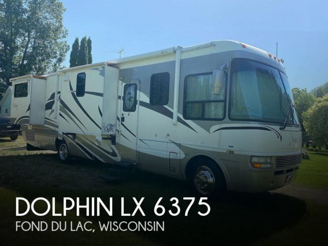 Used 2005 National RV Dolphin LX 6375 available in Sarasota, Florida
