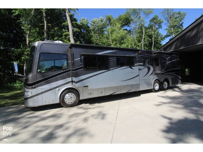 2007 Tiffin Allegro Bus 42QDP - Used Diesel Pusher For Sale by Pop RVs in Sarasota, Florida