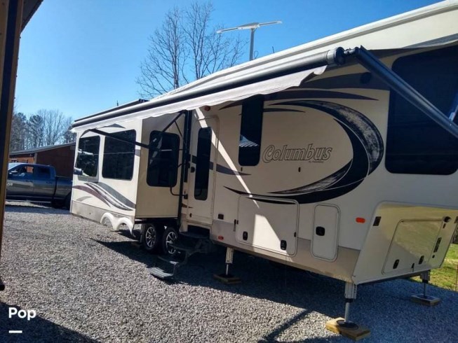 2016 Palomino Columbus 340RK - Used Fifth Wheel For Sale by Pop RVs in Norway, Michigan