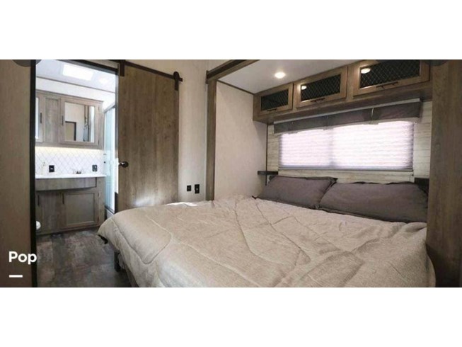 2021 Forest River Sabre 37FLH - Used Fifth Wheel For Sale by Pop RVs in Richlands, North Carolina