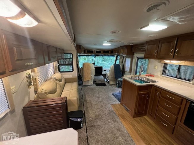 2001 Endeavor 35SBD by Holiday Rambler from Pop RVs in Lake Elmo, Minnesota