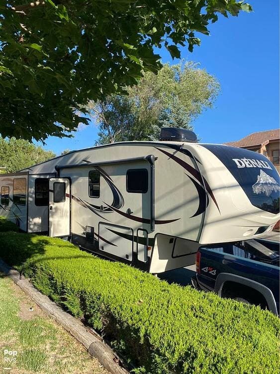 2016 Dutchmen Denali 316 RES #294790 - For Sale in Sarasota, FL