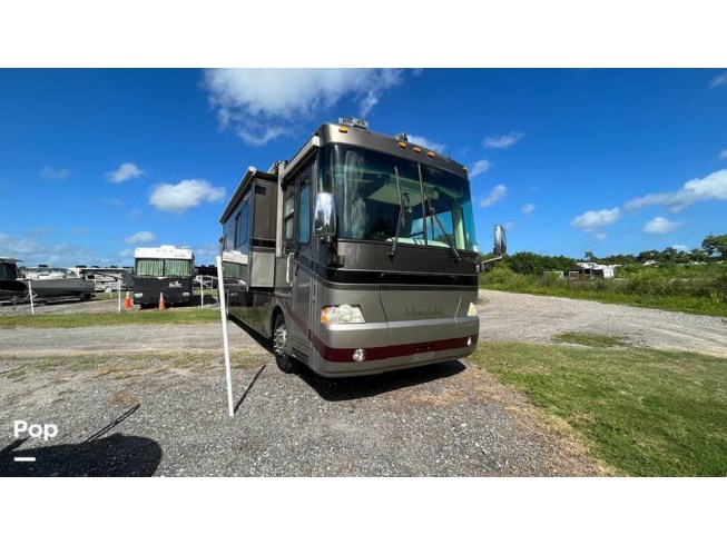 2005 Thor Motor Coach Mandalay 40B - Used Diesel Pusher For Sale by Pop RVs in Apollo Beach, Florida