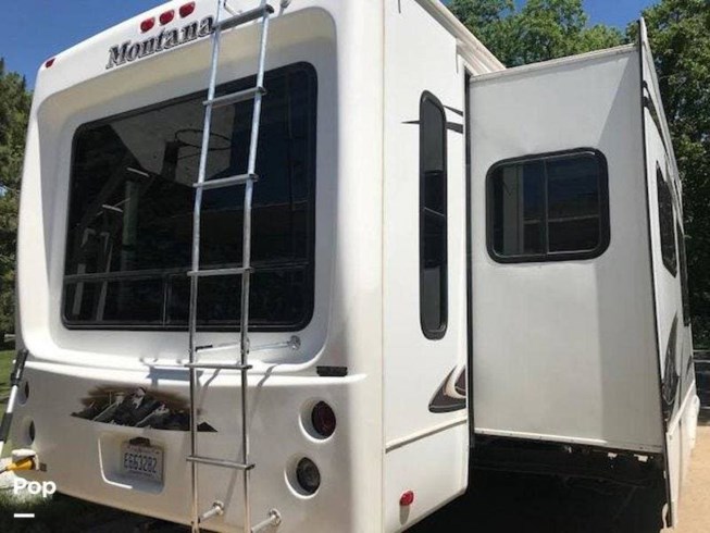 2011 Keystone Montana 3455SA - Used Fifth Wheel For Sale by Pop RVs in Leslie, Michigan