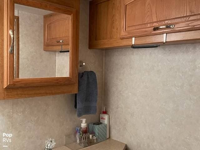 2004 Pursuit 3500DS by Georgie Boy from Pop RVs in Sarasota, Florida
