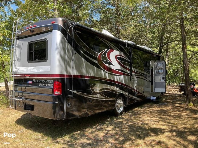 2013 Vacationer 34SBD by Holiday Rambler from Pop RVs in Hollister, Missouri