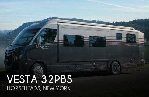 Used 2011 Monaco RV Vesta 32PBS available in Sarasota, Florida