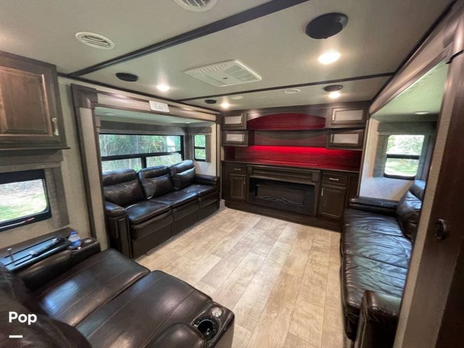 2020 Grand Design Momentum 376TH - Used Toy Hauler For Sale by Pop RVs in Montgomery, Texas