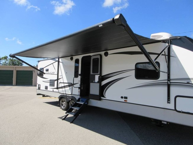 2020 Keystone Cougar 30RKD - Used Travel Trailer For Sale by Pop RVs in Mulberry, Florida