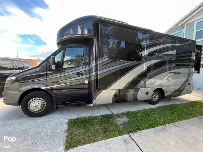 2017 Synergy SP24 by Thor Motor Coach from Pop RVs in Ocean City, New Jersey