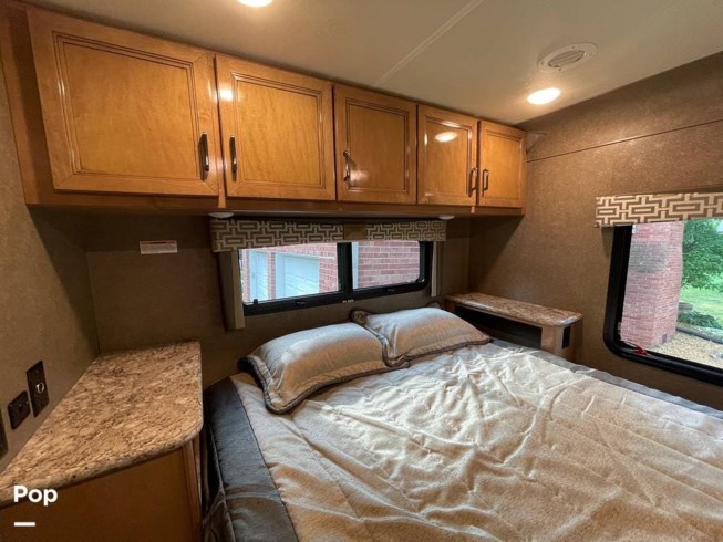 2020 Quantum WS31 by Thor Motor Coach from Pop RVs in Holbart, Indiana