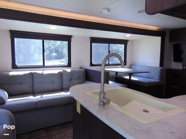 2019 Wildwood X-lite 254RLXL by Forest River from Pop RVs in Sarasota, Florida