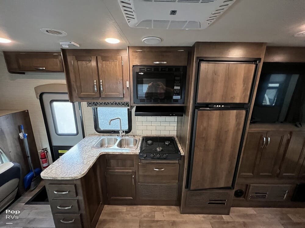 2019 Jayco Redhawk 25R RV for Sale in Saint Paul, MN 55101 304949