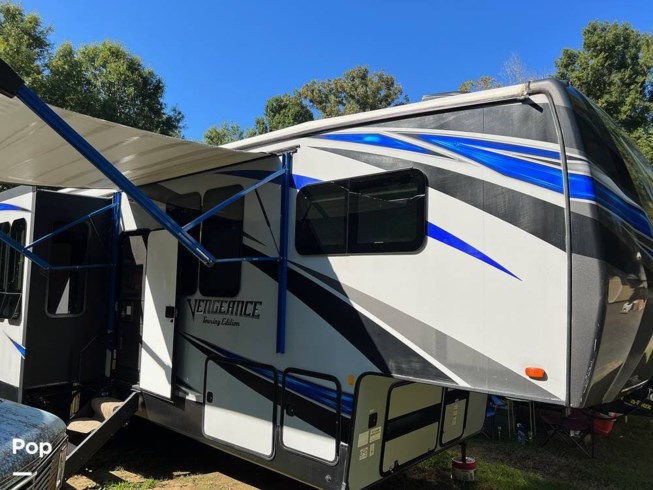 2019 Forest River Vengeance Touring Edition 381L12-6 - Used Toy Hauler For Sale by Pop RVs in Randleman, North Carolina