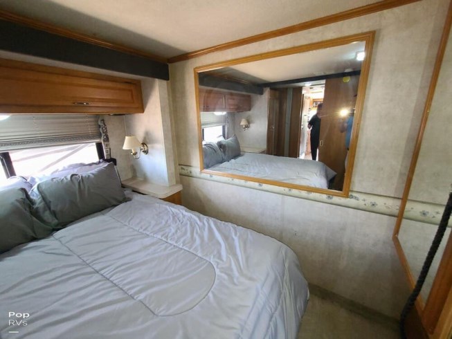 2007 Flair 33R by Fleetwood from Pop RVs in Sarasota, Florida